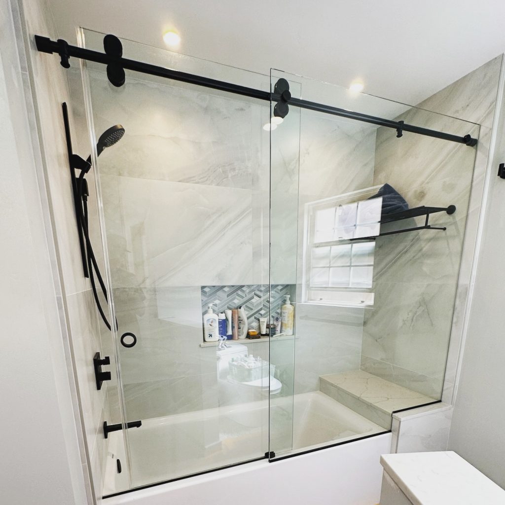 Sliding shower door